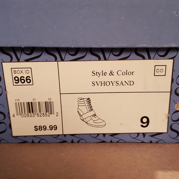 Simply Vera Wedge Sneakers Sz. 9 - Picture 7 of 7